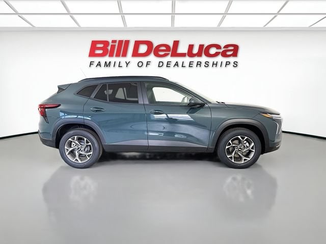 2026 Chevrolet Trax LT - Photo 4