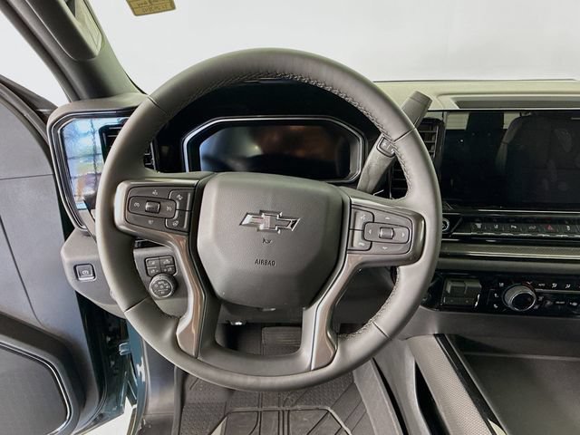 2026 Chevrolet Silverado 2500 HD ZR2 - Photo 11