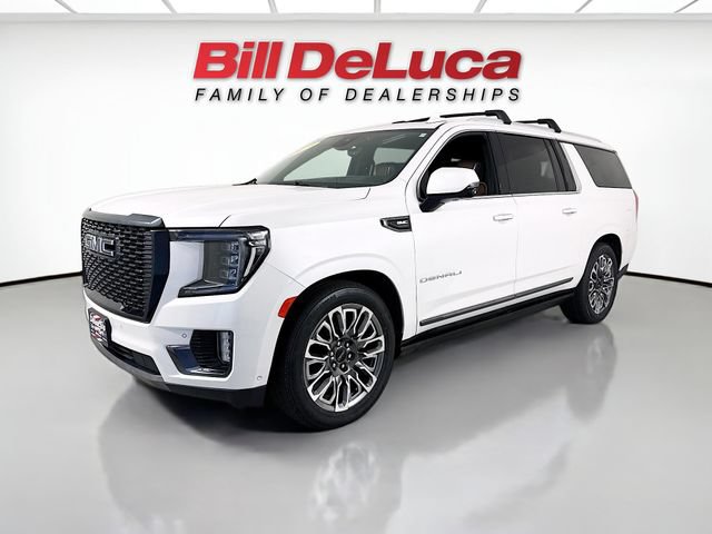 2023 GMC Yukon Denali Ultimate AWD's photo