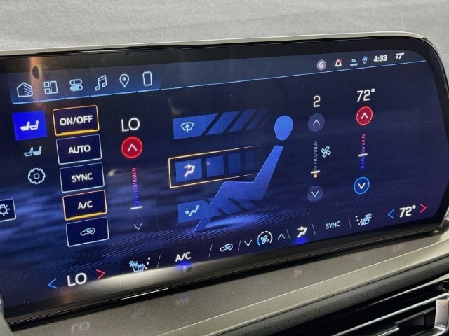 2027 Chevrolet Traverse LT - Photo 16