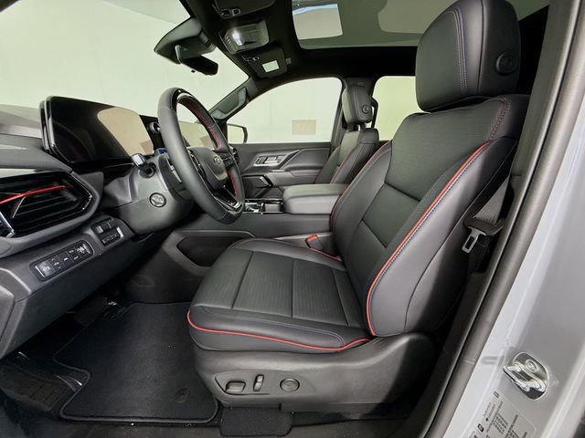 2025 Chevrolet Silverado EV RST - Photo 22