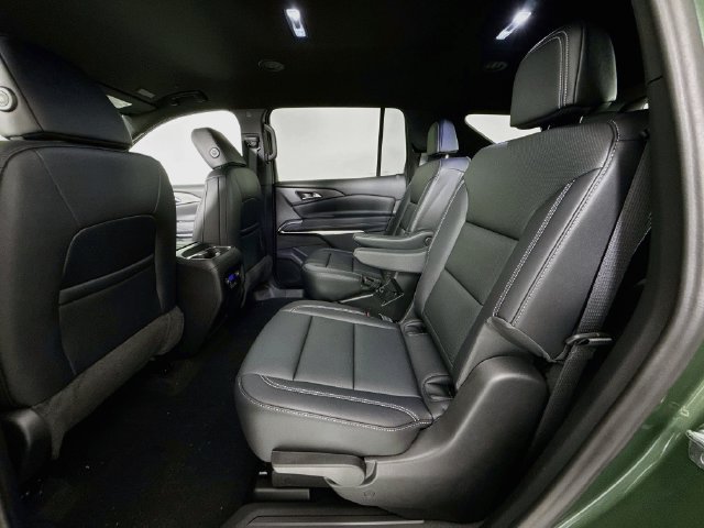 2027 Chevrolet Traverse LT - Photo 24