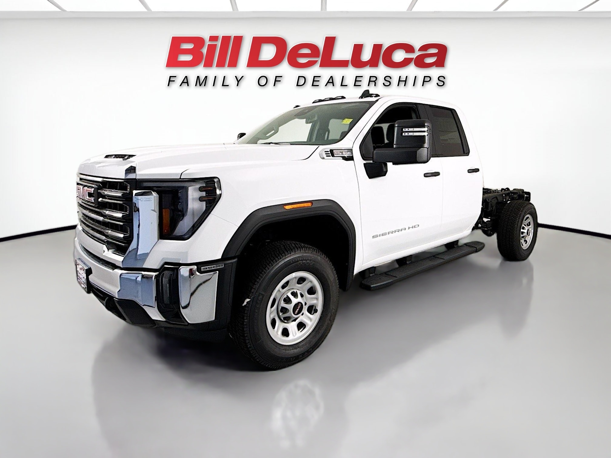 2026 GMC Sierra 3500HD Pro's photo