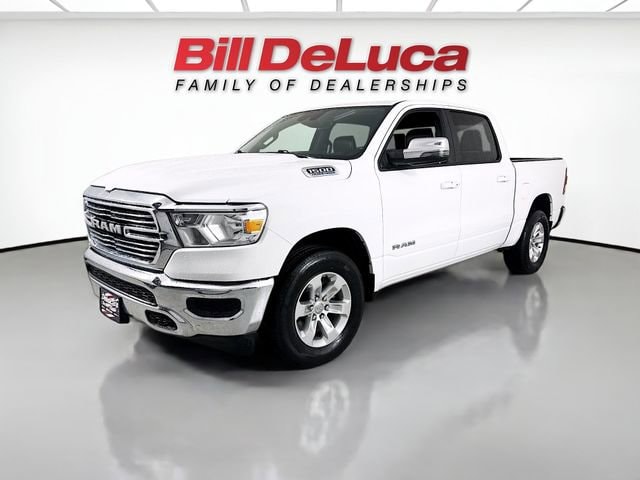 2024 RAM 1500 Laramie 4x4 Crew Cab 5'7's photo