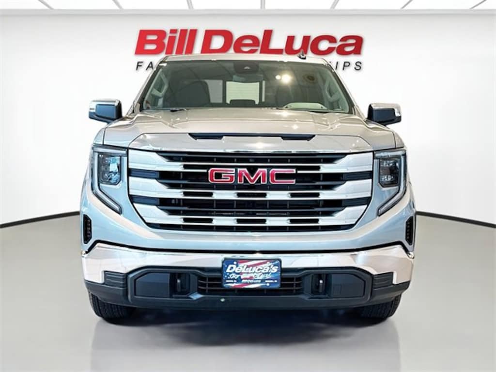 New 2025 GMC Sierra 1500 SLE Truck