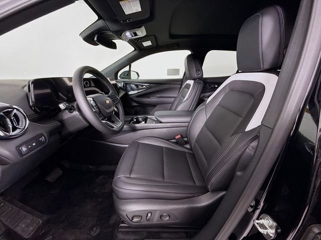 2026 Chevrolet Blazer EV LT - Photo 21