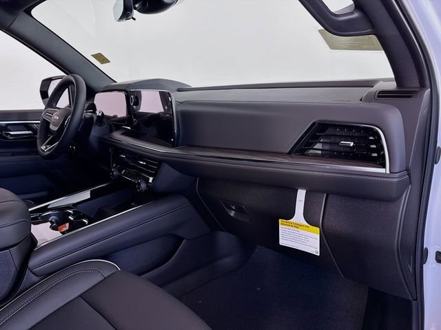 2026 Chevrolet Suburban Premier - Photo 33