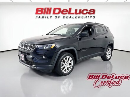 2023 Jeep Compass Latitude Lux SUV
