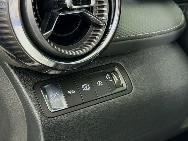 2026 Chevrolet Equinox LT - Photo 10