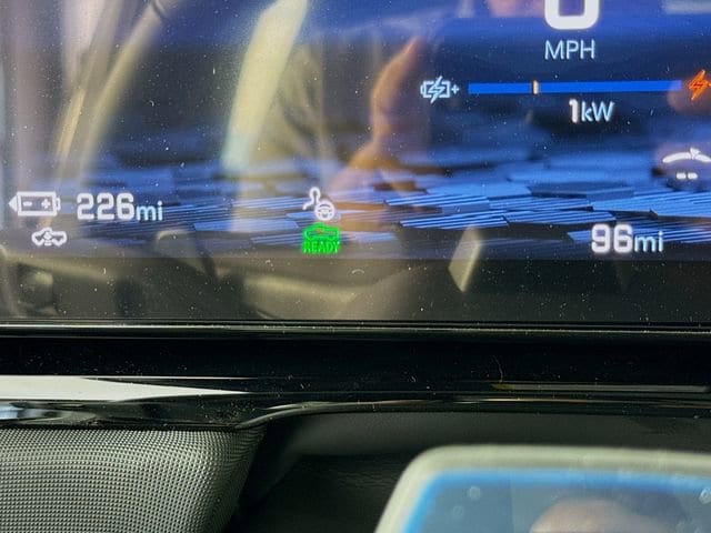 2025 Chevrolet Silverado EV RST - Photo 12