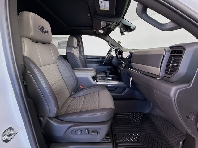 2026 Chevrolet Silverado 1500 ZR2 - Photo 30