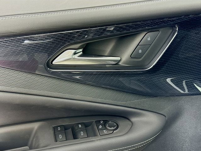 2026 Chevrolet Blazer EV LT - Photo 18