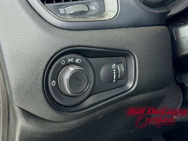 2023 Jeep Renegade Latitude - Photo 11