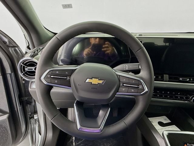 2026 Chevrolet Equinox LT - Photo 11