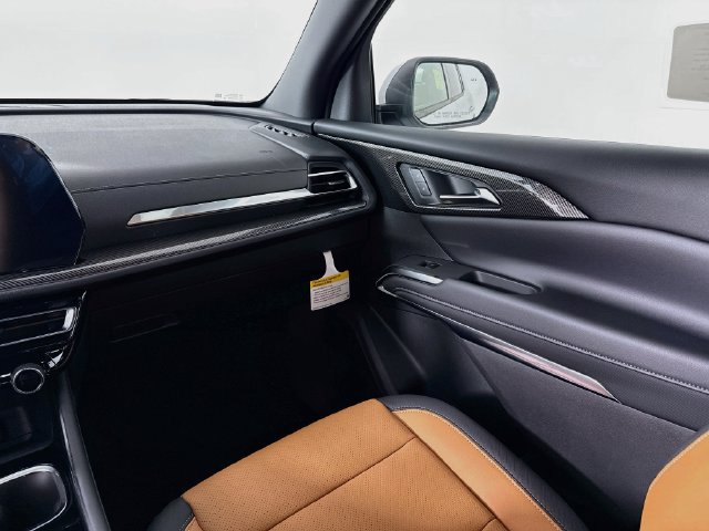 2027 Chevrolet Traverse Z71 - Photo 23