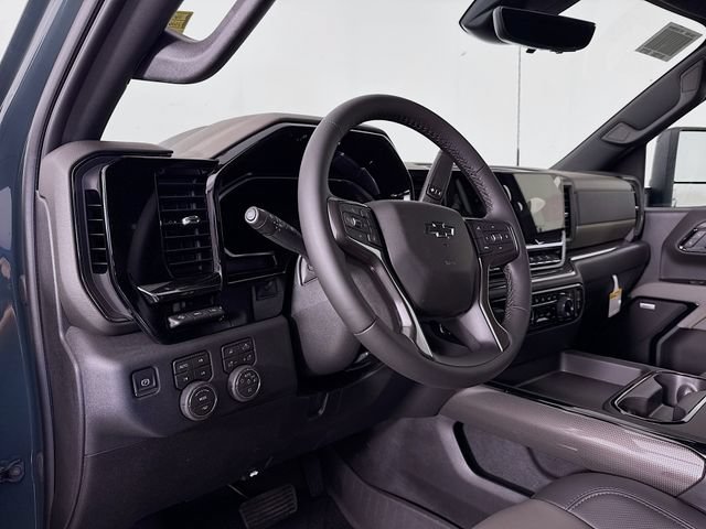 2026 Chevrolet Silverado 2500 HD ZR2 - Photo 9