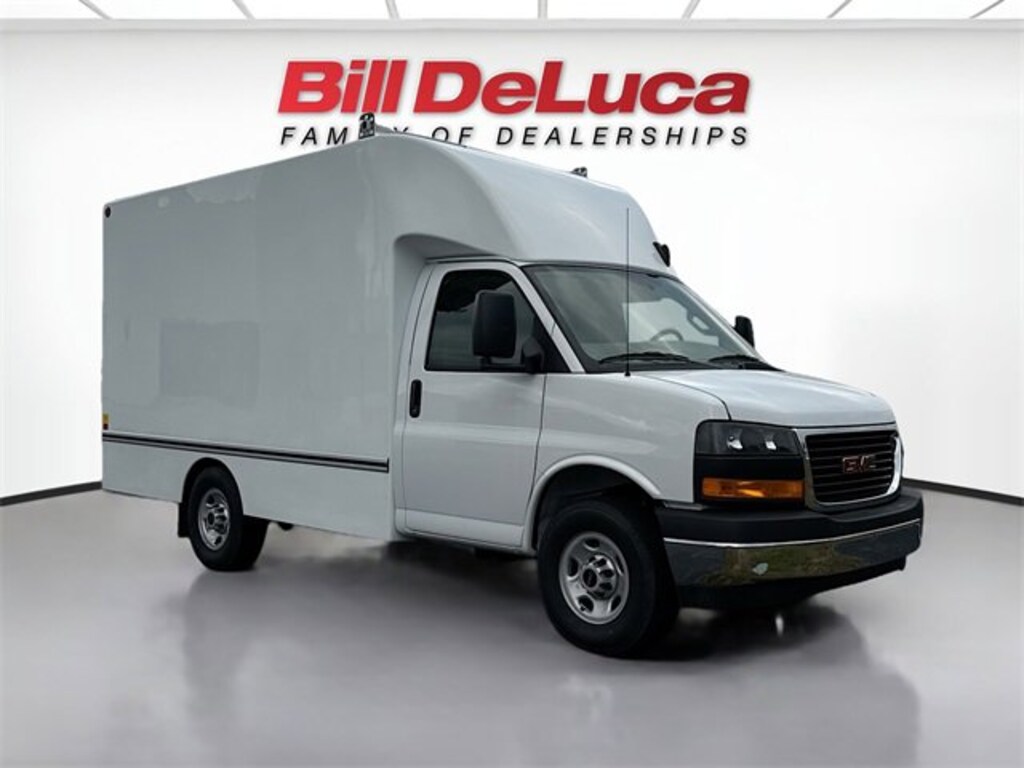 New 2025 GMC Savana Cutaway 3500 12' Aerocell Box Van Cutaway Van
