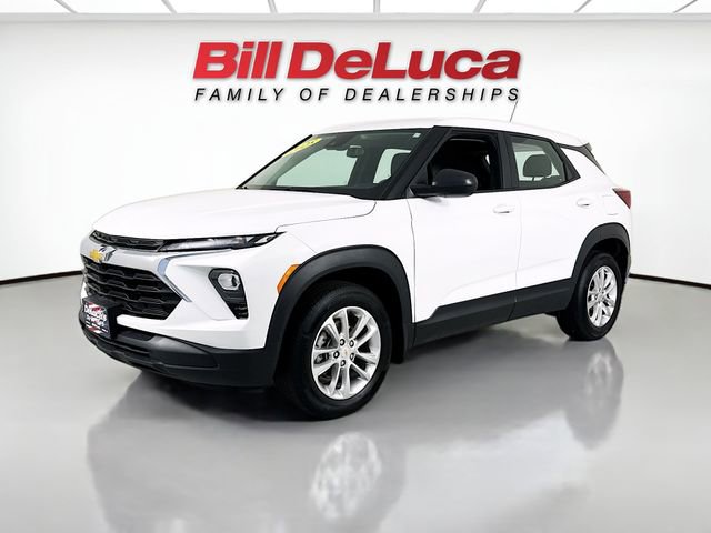 2025 Chevrolet Trailblazer LS AWD's photo