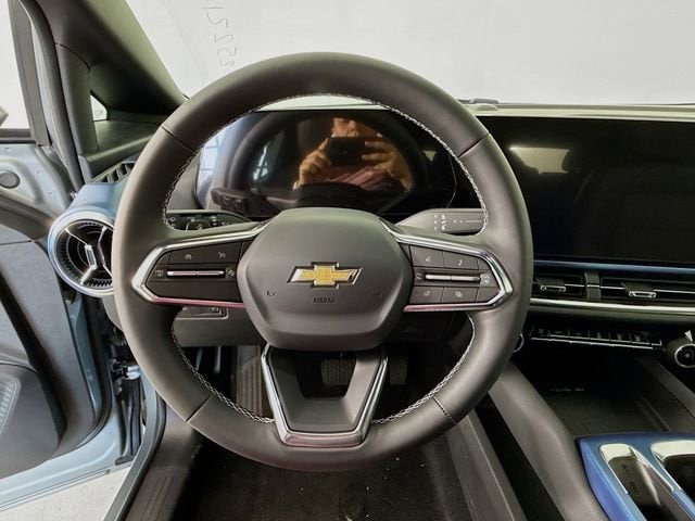 2026 Chevrolet Equinox EV 2LT - Photo 11