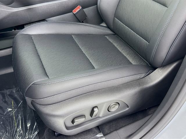 2026 Chevrolet Equinox LT - Photo 19