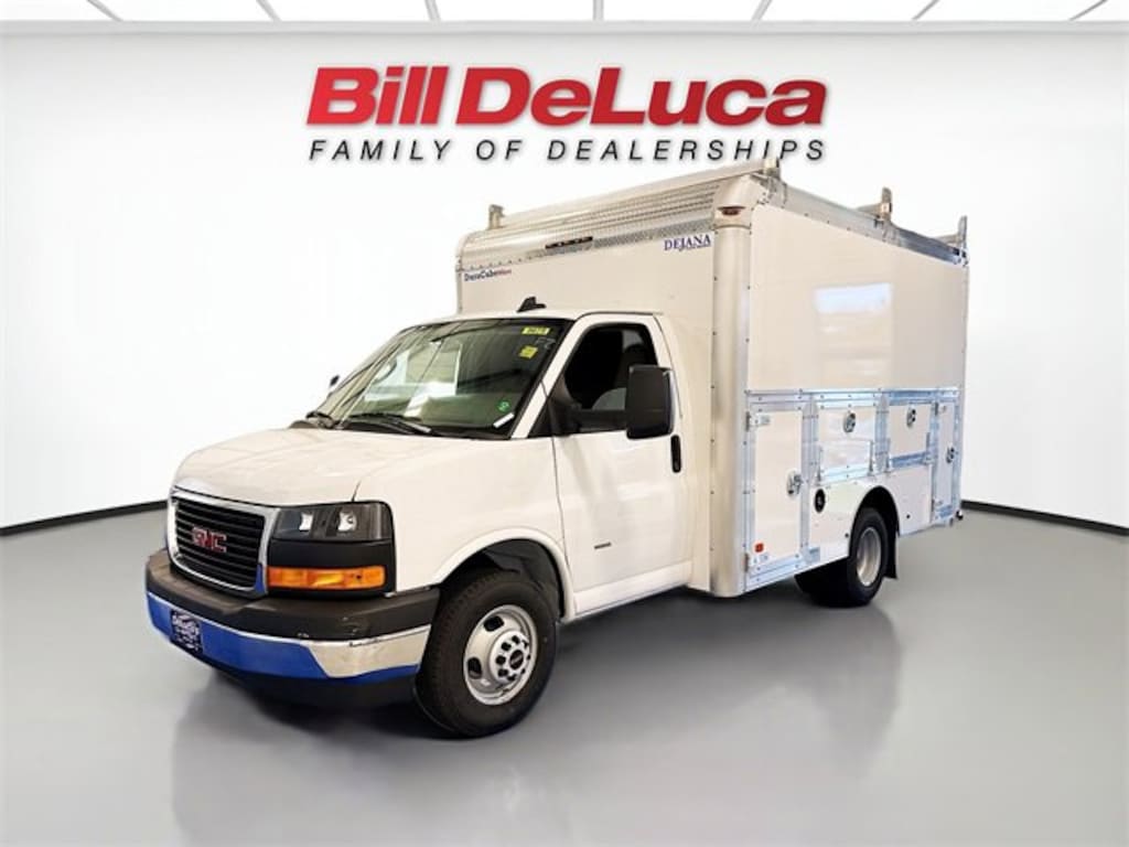 New 2025 GMC Savana Cutaway 3500 12' Box Van Cutaway Van