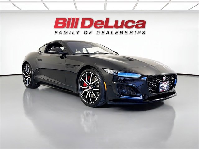 2023 Jaguar F-TYPE R photo 3