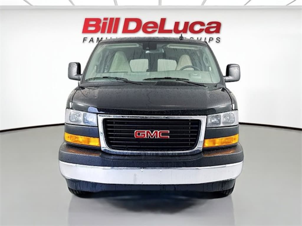 New 2025 GMC Savana Passenger 2500 LT Van