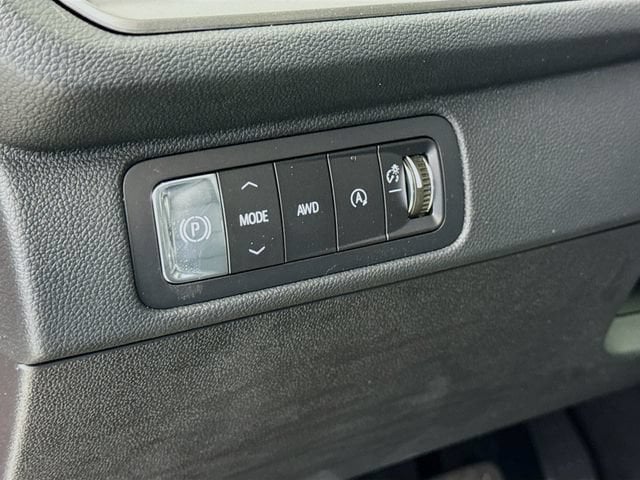 2026 Chevrolet Traverse LT - Photo 10