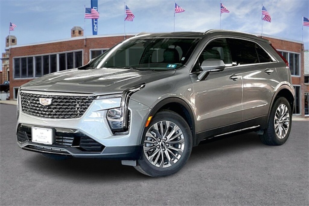Used 2025 CADILLAC XT4 Premium Luxury SUV