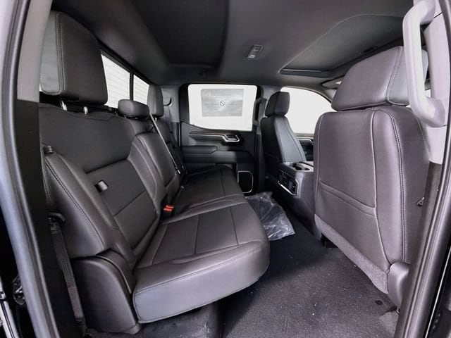 2026 GMC Sierra 1500 SLT - Photo 28