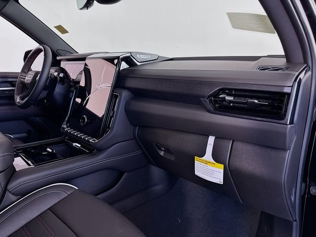 2026 GMC Yukon XL AT4 Ultimate - Photo 33