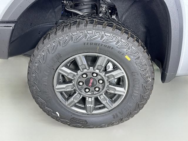 2026 GMC Sierra 1500 AT4X - Photo 33