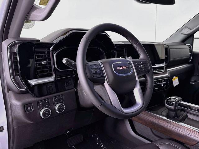 2026 GMC Sierra 1500 SLT - Photo 9