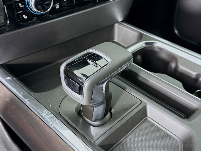 2026 GMC Sierra 1500 SLT - Photo 17