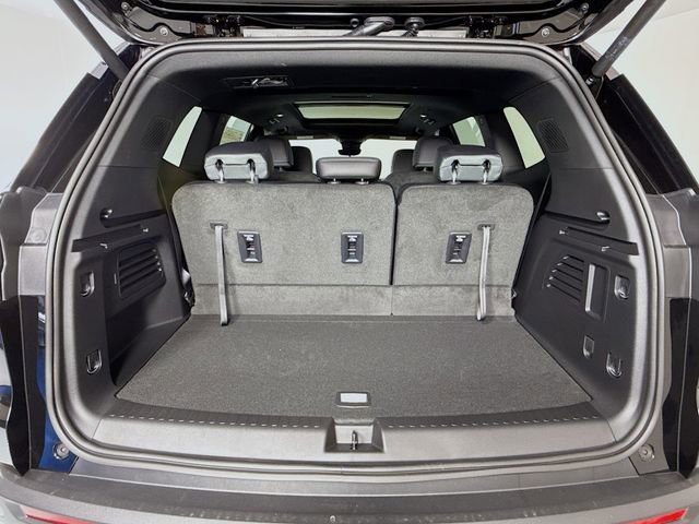 2026 GMC Acadia AT4 - Photo 28