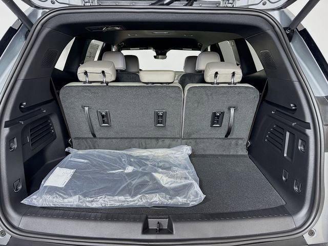 2026 GMC Acadia Elevation - Photo 27