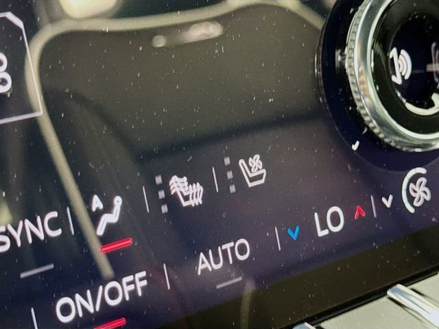 2026 GMC Yukon XL AT4 Ultimate - Photo 21