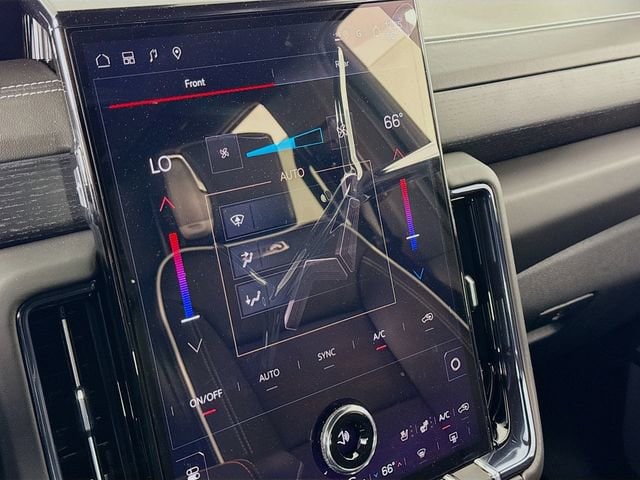 2026 GMC Yukon XL AT4 Ultimate - Photo 16