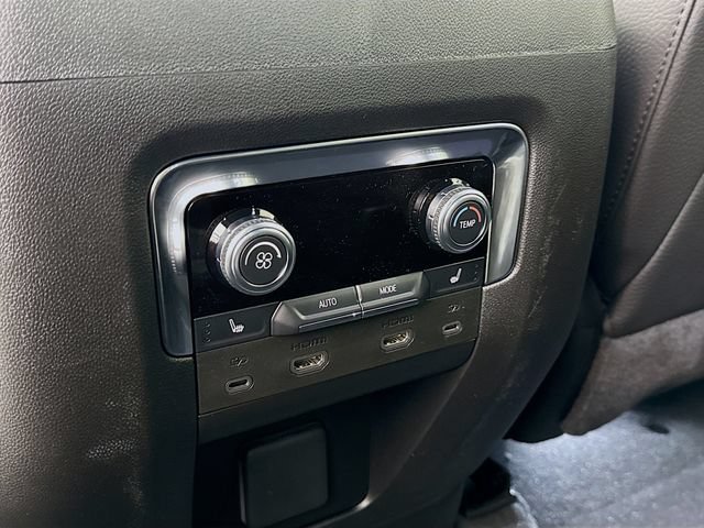 2026 GMC Yukon XL Denali - Photo 28