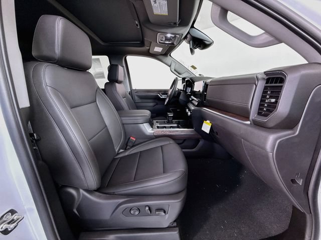 2026 GMC Sierra 1500 SLT - Photo 30