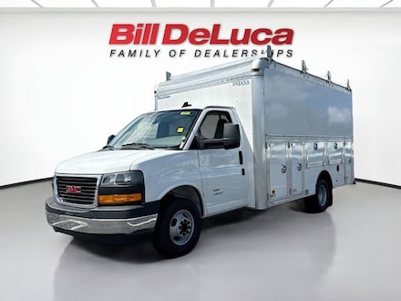 2025 GMC Savana Cutaway 4500 14