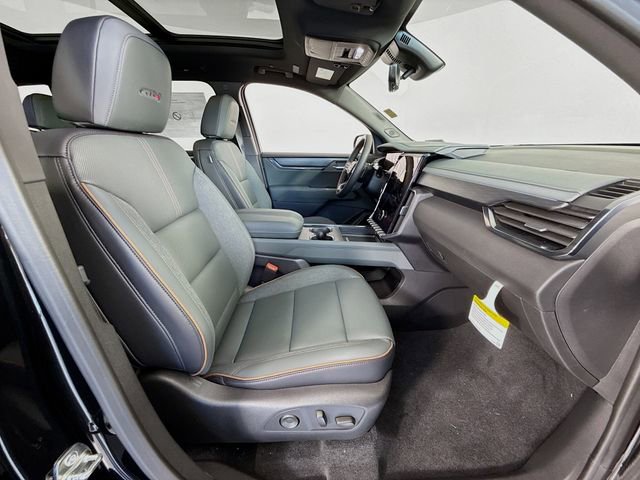 2026 GMC Acadia AT4 - Photo 31