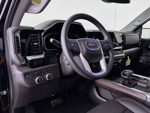 2026 GMC Sierra 1500 SLT - Photo 8