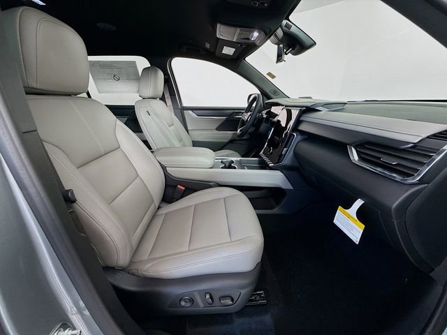 2026 GMC Acadia Elevation - Photo 30