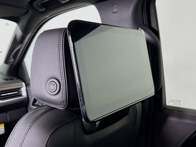 2026 GMC Yukon XL Denali - Photo 27
