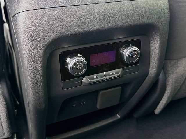2026 GMC Acadia Elevation - Photo 25