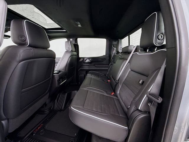 2026 GMC Sierra 1500 AT4X - Photo 26