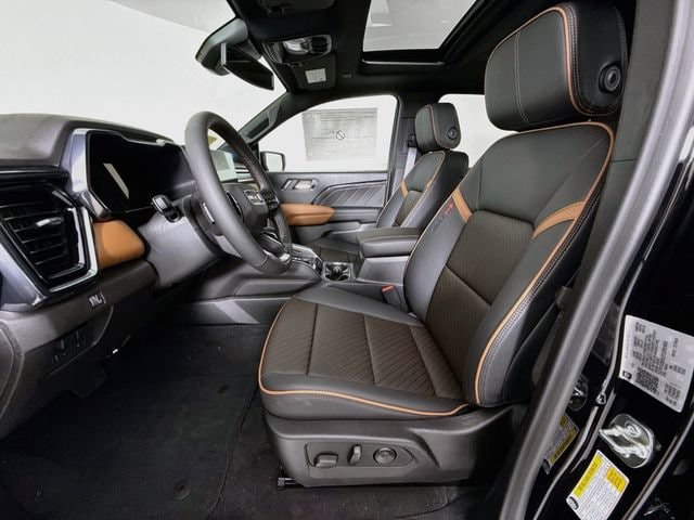 2026 GMC Canyon AT4 - Photo 22