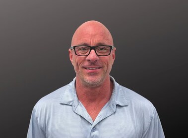 Staff member Ernest Dubicki from ID_58ebad