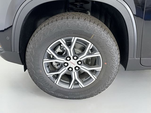 2026 GMC Acadia AT4 - Photo 34